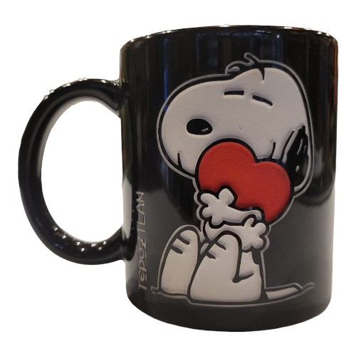 Taza Negra Brillante Snoopy Corazón